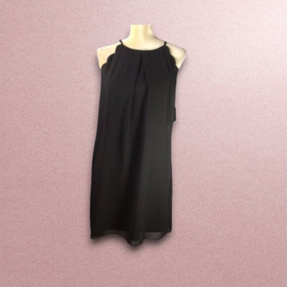 I.N. San Francisco Dresses & Skirts - I.N. San Francisco Black Mini Dress Size Large Sleeveless Scalloped